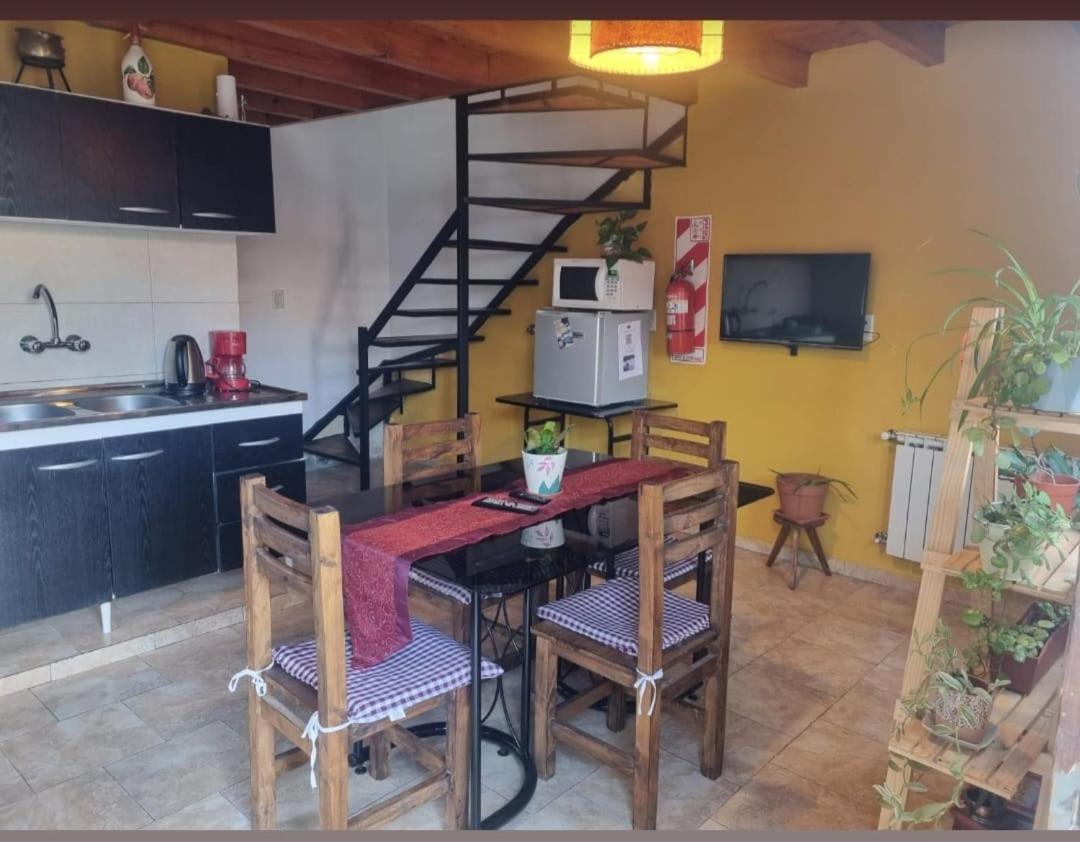 Tem Kotenkesh Depto Andiperlas X 4 Pax El Calafate Eksteriør bilde